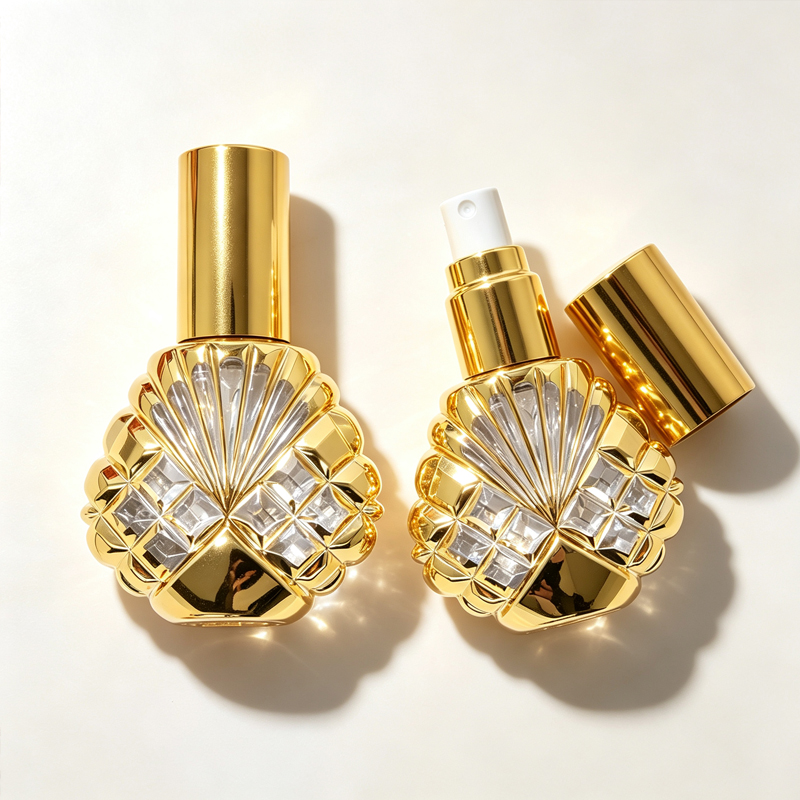 Perfume Fragrance Mist - ขวดสเปรย์น้ำหอมแก้วขนาด 15 มล. รูปทรงเปลือกหอยขนาดเล็ก ขวดเปล่าสำหรับเครื่องสำอางหรือแอลกอฮอล์ พร้อมหัวฉีดสเปรย์แบบพกพา
