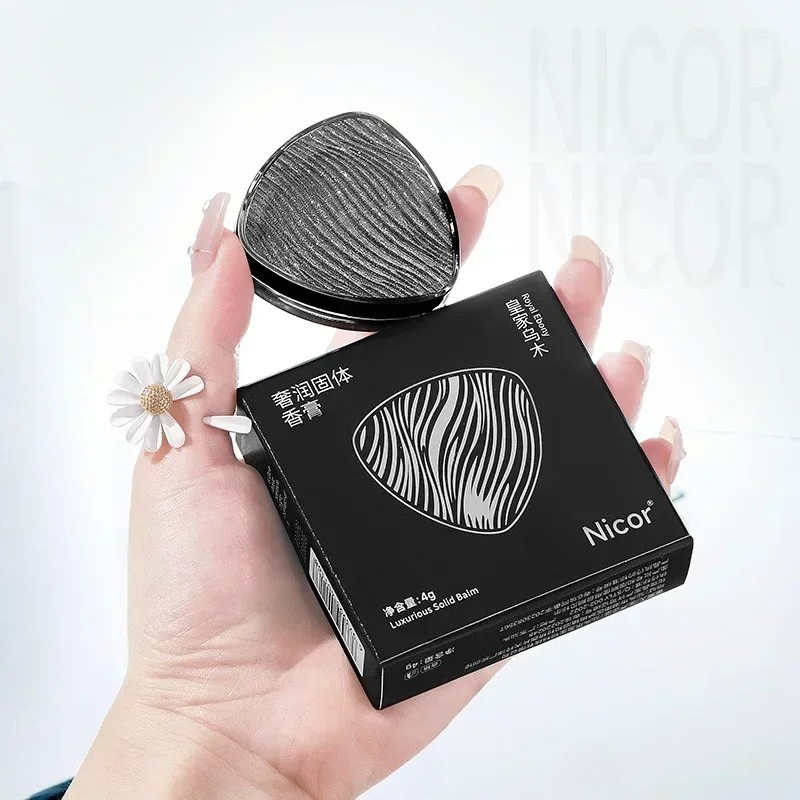 Glitter Solid น้ําหอมกลิ่นหอมต - Perfume Fragrance Paris บทวิจารณ์และราคา